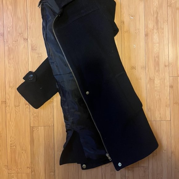 Winter/Fall Lined Black Coat | Medium size - Picture 5 of 5